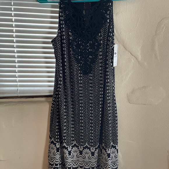 White House Black Market Crochet Neck Shift New Dress - Picture 4 of 7